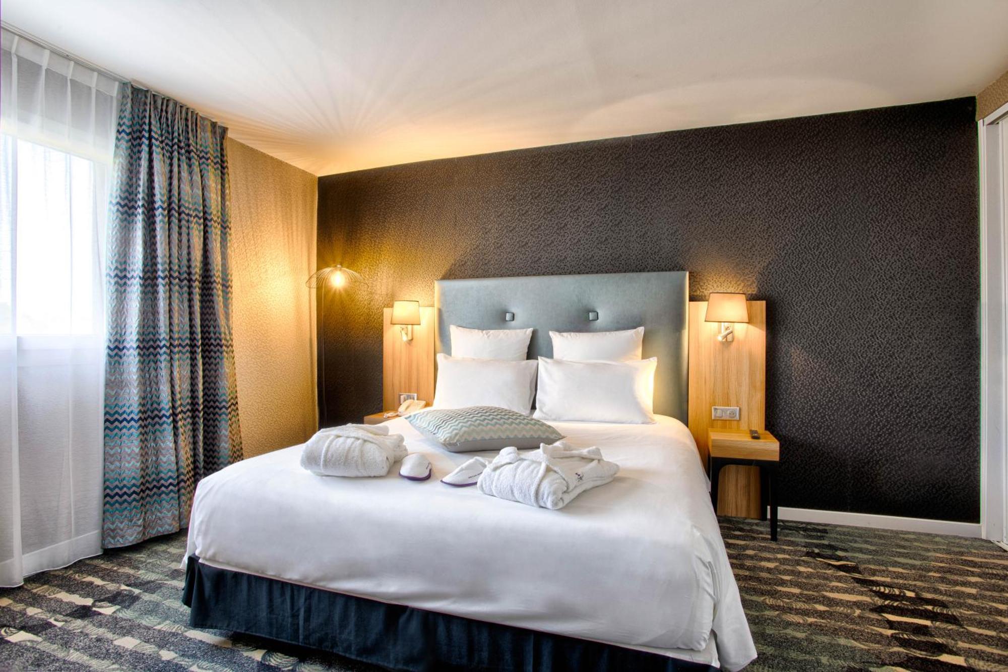 Mercure Cabourg Hotel & Spa エクステリア 写真