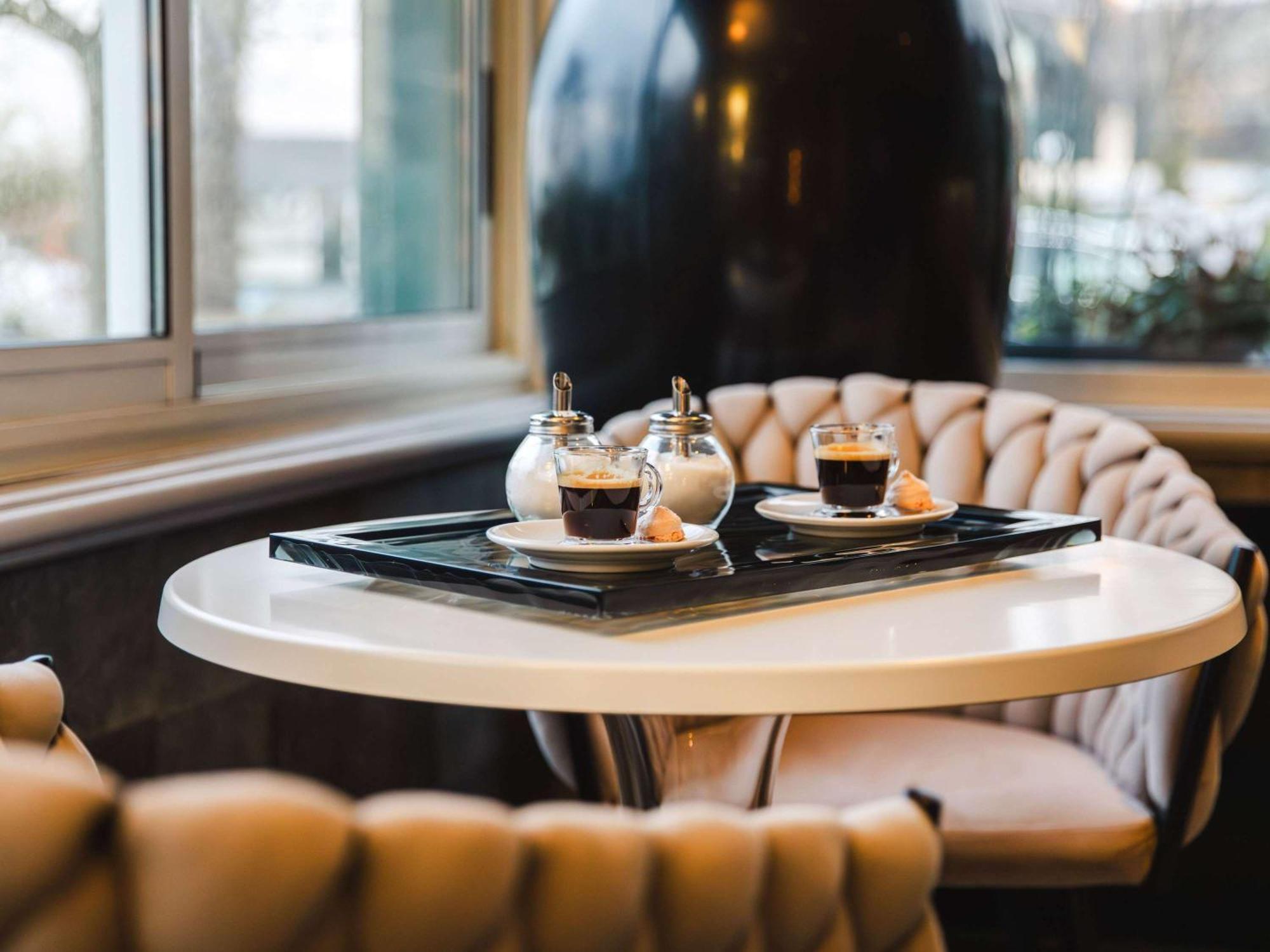 Mercure Cabourg Hotel & Spa エクステリア 写真